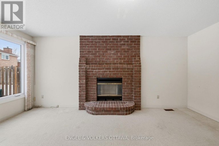 29484139/591-merkley-drive/fallingbrookpineridge/ottawa/ontario/K4A1S3_8