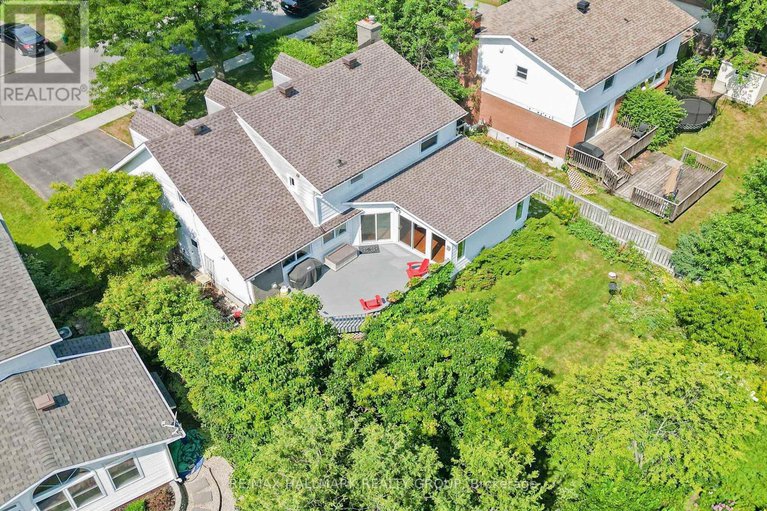 28723074/51-charkay-street/borden-farmstewart-farmcarleton-heightsparkwood-hills/ottawa/ontario/K2E5N5_48