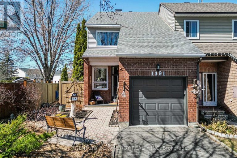 29633170/1491-briarfield-crescent/fallingbrookridgemount/ottawa/ontario/K4A1W6_1