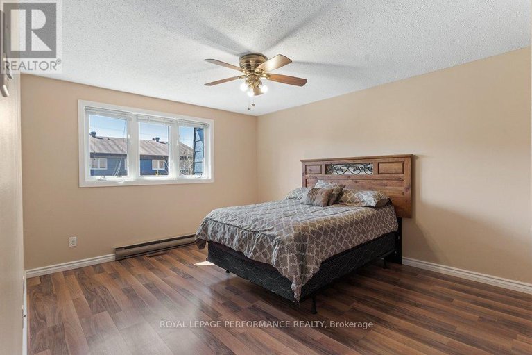 29678414/55-2610-draper-avenue/redwood-park/ottawa/ontario/K2H8X8_27