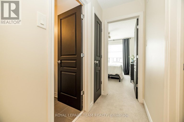 28349259/80-stockholm-private/riverside-southgloucester-glen/ottawa/ontario/K4M0G9_34