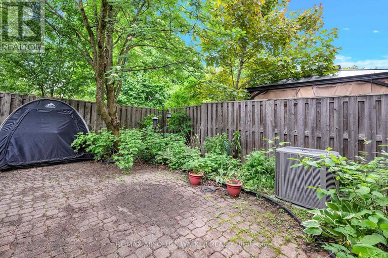 28649697/108-1900-marquis-avenue/beaconwood/ottawa/ontario/K1J8J2_27
