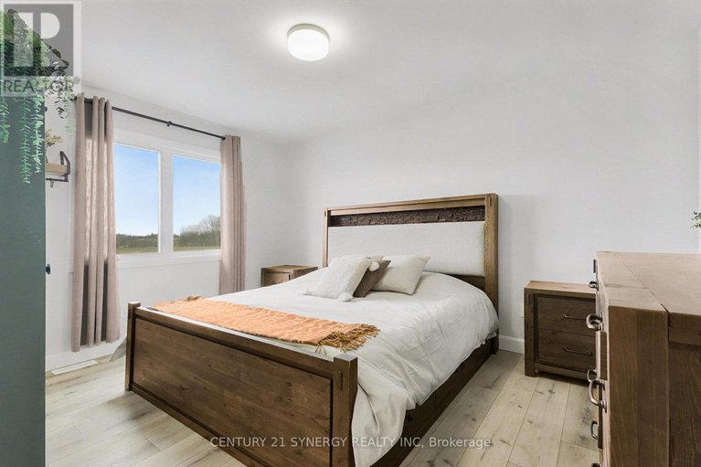 29121560/76-helen-street/north-stormont-finch-twp/north-stormont/ontario/K0A1R0_18