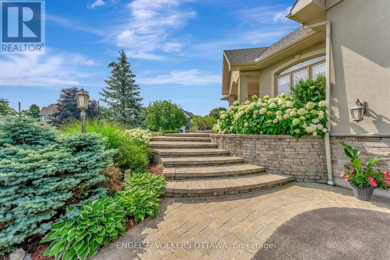 28597726/2-beechgrove-gardens/stittsville-south/ottawa/ontario/K2S1R1_2