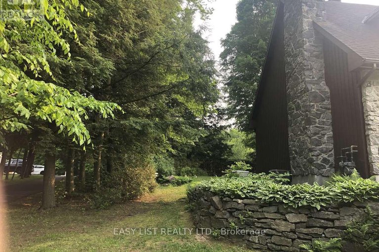 28983003/704-pattee-road/champlain-twp/champlain/ontario/K6A2R2_5