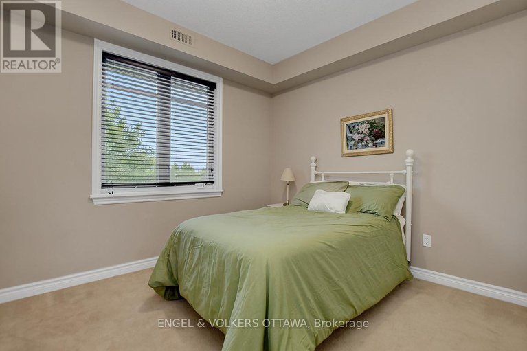 28759524/e-188-hornchurch-lane/longfields/ottawa/ontario/K2J2T3_27