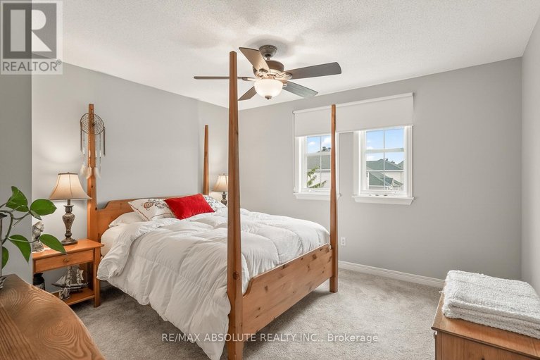 29673887/26-franklin-cathcart-crescent/stittsville-south/ottawa/ontario/K2S2A7_32