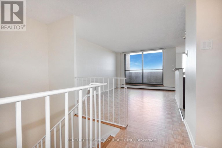 29138209/631-515-st-laurent-boulevard/viscount-alexander-park/ottawa/ontario/K1K3X5_4