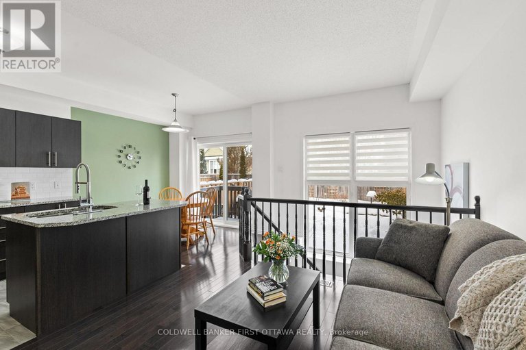 29349445/32-dundalk-private/stonebridge/ottawa/ontario/K2J0J5_7