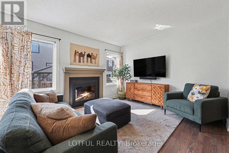 29383914/521-foxlight-circle/emerald-meadowstrailwest/ottawa/ontario/K2M0L9_5