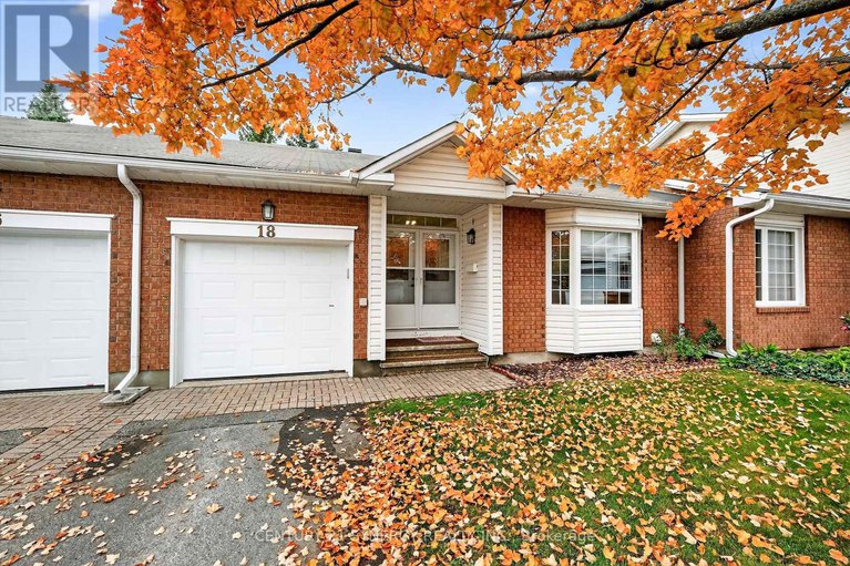 28935783/47-18-oyster-bay-court/stittsville-central/ottawa/ontario/K2S1H3_1