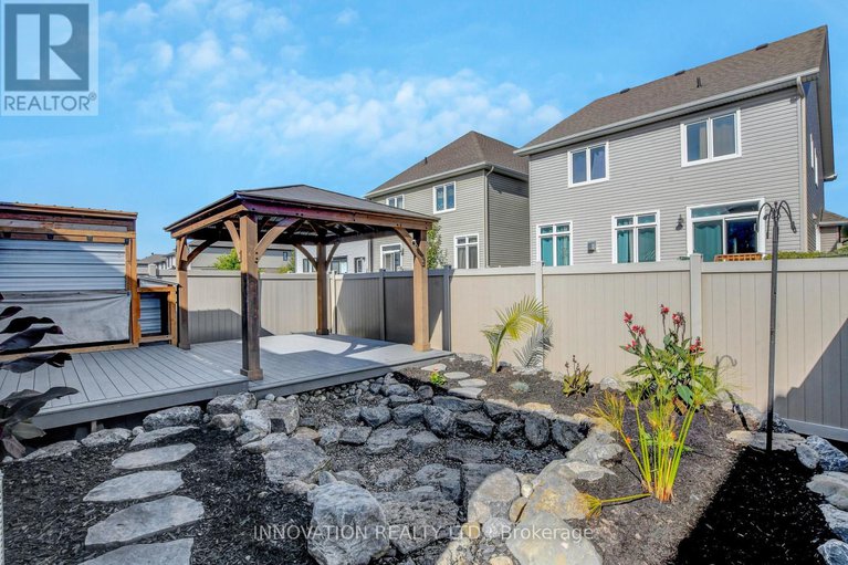 28892274/565-bobolink-ridge/stittsville-south/ottawa/ontario/K2S2P4_49