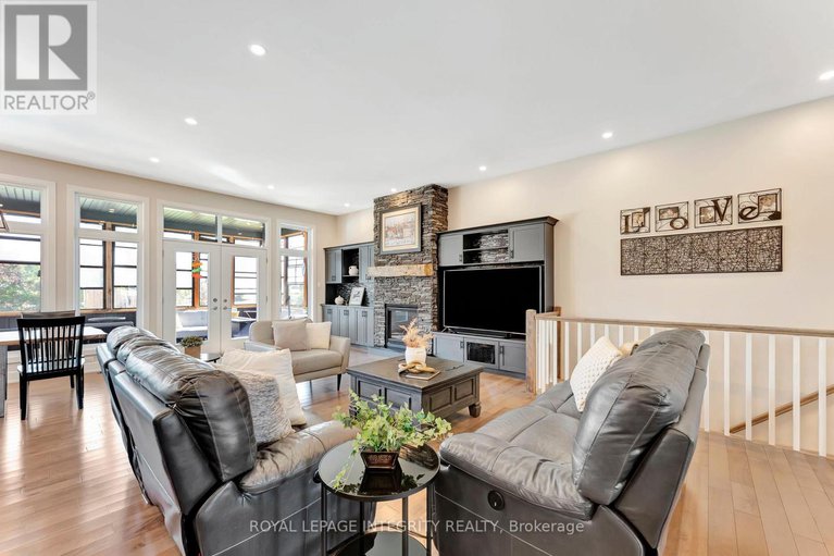 29375864/2198-maple-forest-drive/north-gower/ottawa/ontario/K0A2T0_7