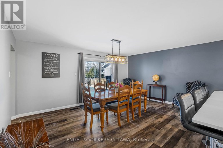 28810905/1427-rosebella-avenue/blossom-parkkemp-parkfindlay-creek/ottawa/ontario/K1T1E5_18