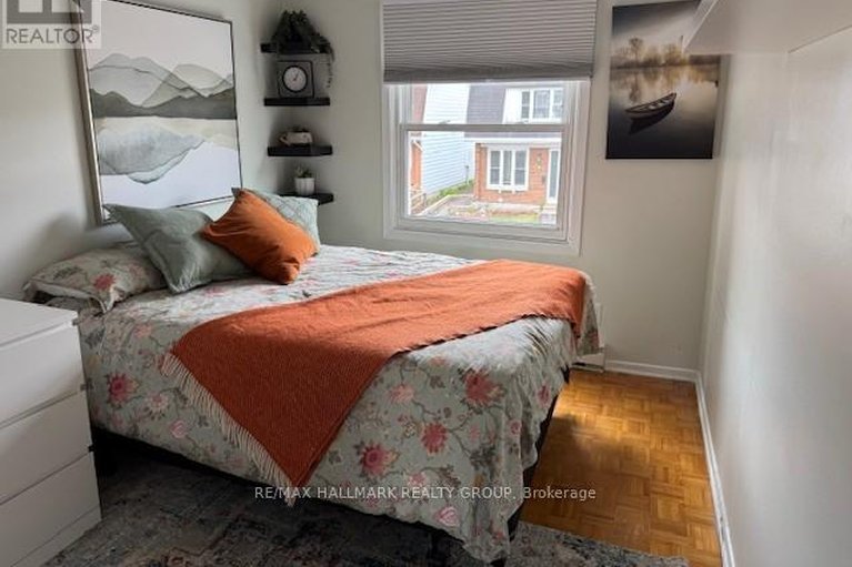 29682895/912-dynes-road-s/carleton-square/ottawa/ontario/K2C0G8_20