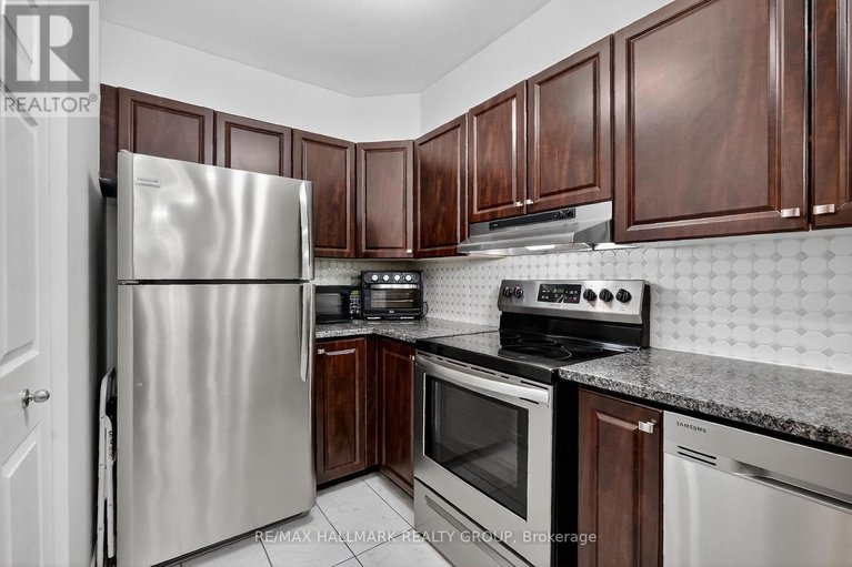 28918370/108-1760-cabaret-lane/fallingbrookpineridge/ottawa/ontario/K4A2H1_10
