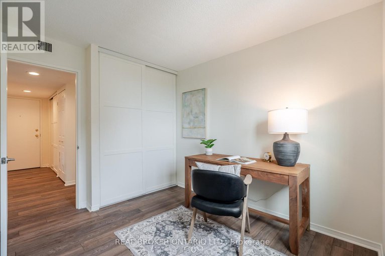 29063221/906-199-kent-street/ottawa-centre/ottawa/ontario/K2P2K8_22