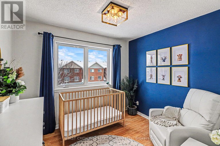 29297112/184-provender-avenue/cfb-rockcliffe-and-area/ottawa/ontario/K1K4N7_15