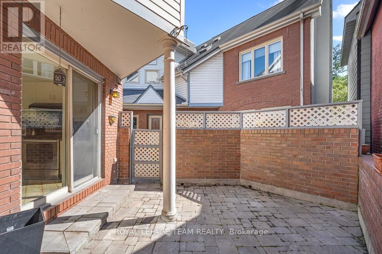 27997933/9-292-laurier-avenue/sandy-hill/ottawa/ontario/K1N6P5_24