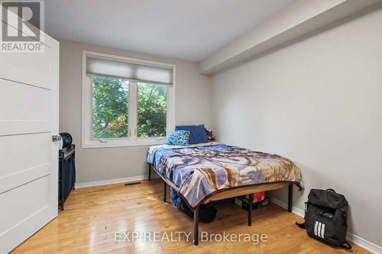 28631475/489-sunnyside-avenue/old-ottawa-south/ottawa/ontario/K1S0S8_14