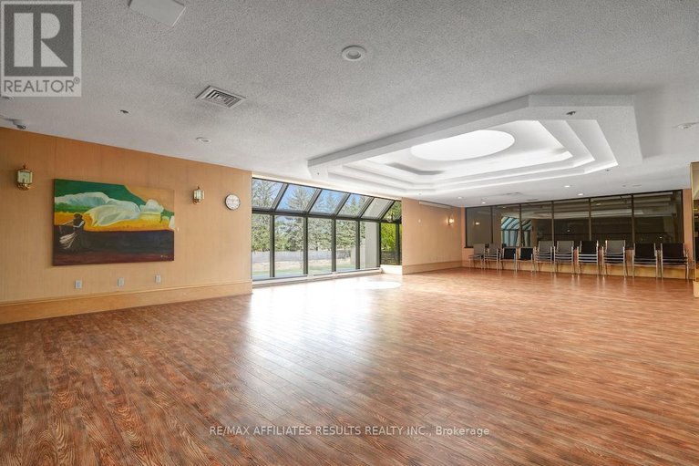 28862952/1906-1480-riverside-drive/riverview-park/ottawa/ontario/K1G5H2_45