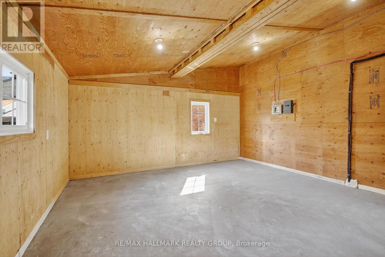 28983025/45-carleton-street/almonte/mississippi-mills/ontario/K0A1A0_31