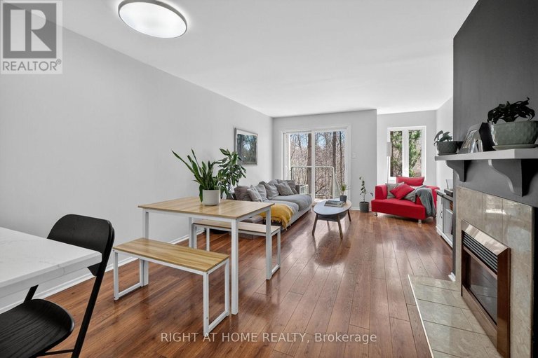 29676442/43-crispin-private/manor-park/ottawa/ontario/K1K2T7_11