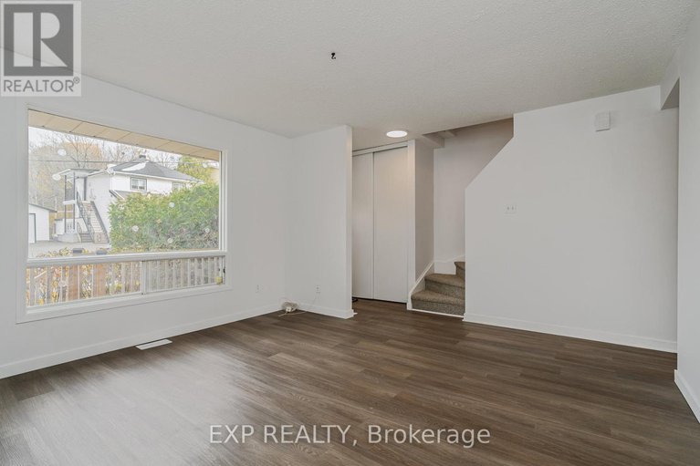 29156827/1364-st-jean-street/chateauneuf/ottawa/ontario/K1C2E6_7