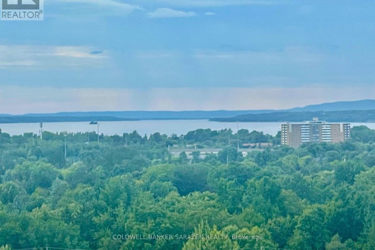 29031674/1215-80-sandcastle-drive/leslie-park/ottawa/ontario/K2H9E7_2