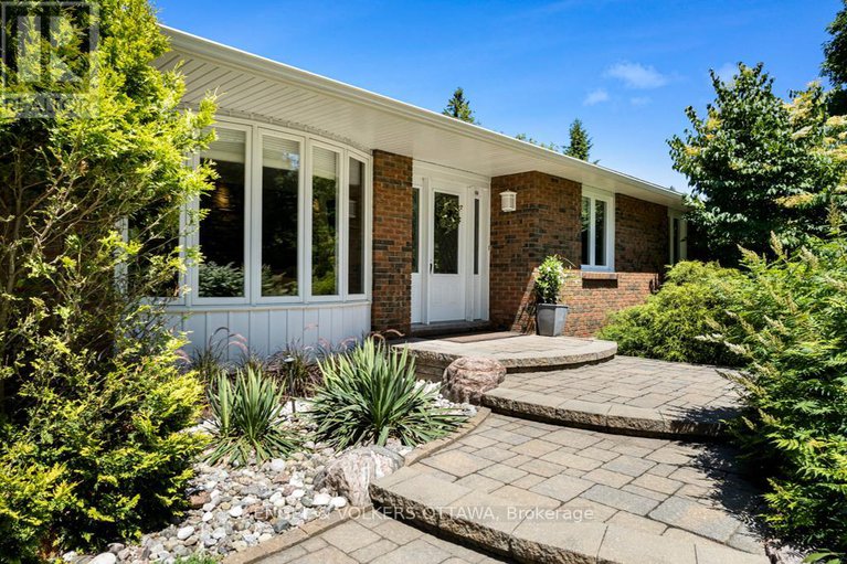 28905390/656-spruce-ridge-road/huntley-ward-south-west/ottawa/ontario/K0A1L0_3