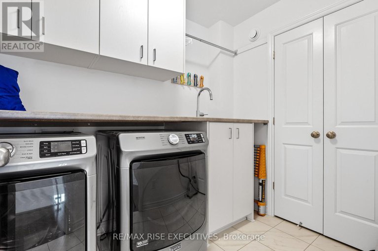 28284829/165-finsbury-avenue/stittsville-south/ottawa/ontario/K2S2P5_29