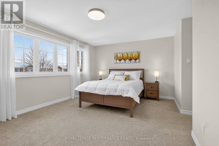 29164946/1910-schroeder-crescent/springridgeeast-village/ottawa/ontario/K4A4P8_24