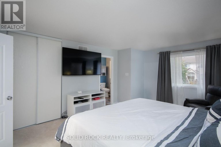 29093942/61-flowertree-crescent/emerald-meadowstrailwest/ottawa/ontario/K2M2R7_19