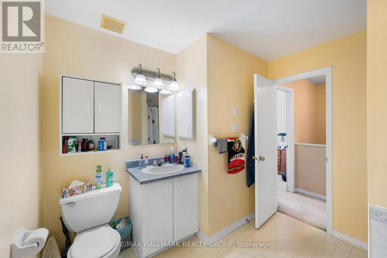 29405879/857-nesting-way-nw/fallingbrookgardenway-south/ottawa/ontario/K4A3X3_25
