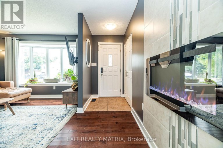 28656018/267-ann-street/almonte/mississippi-mills/ontario/K0A1A0_7