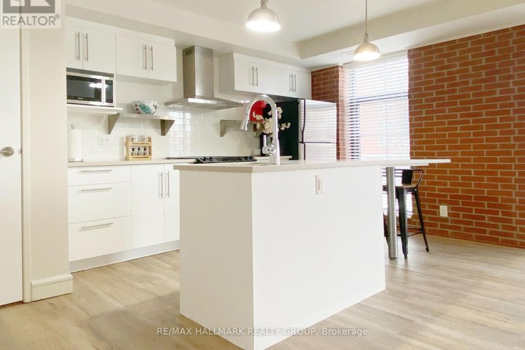 29420201/208-555-anand-private/riverside-park-south/ottawa/ontario/K1V2R7_7