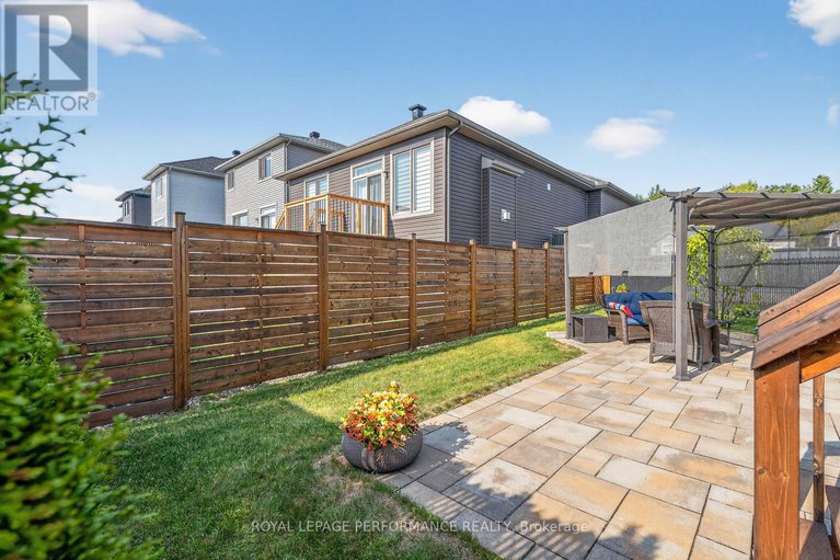 29304832/88-des-rails-street/town-of-rockland/clarence-rockland/ontario/K4K0K2_44