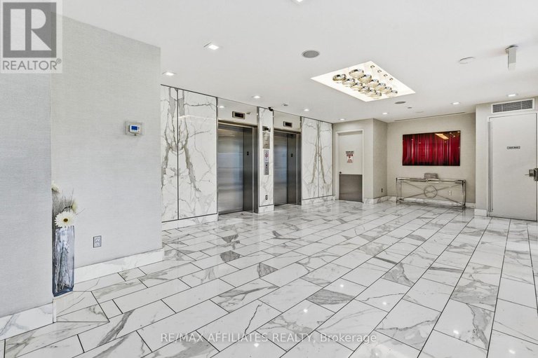 29083833/508-201-parkdale-avenue-w/mechanicsville/ottawa/ontario/K1Y1E8_21