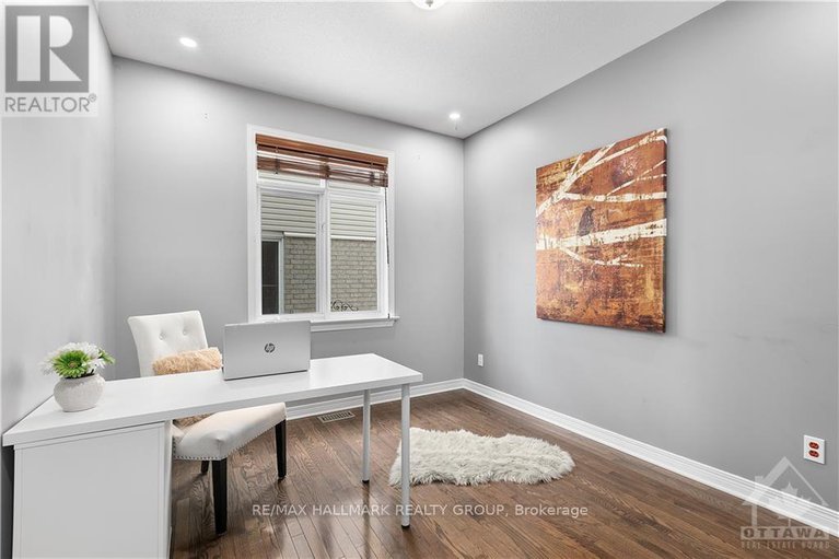 28301272/4464-shoreline-drive/riverside-southgloucester-glen/ottawa/ontario/K1V1R7_12