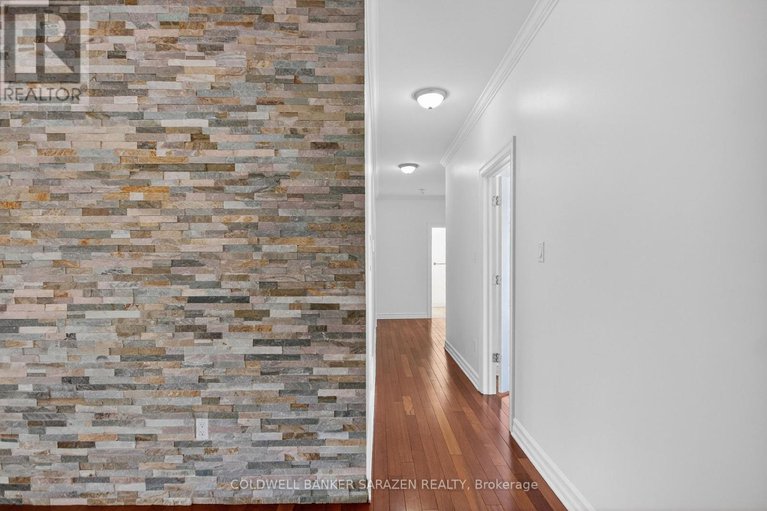 29439307/599-ballycastle-crescent/riverside-south/ottawa/ontario/K1X0A2_29