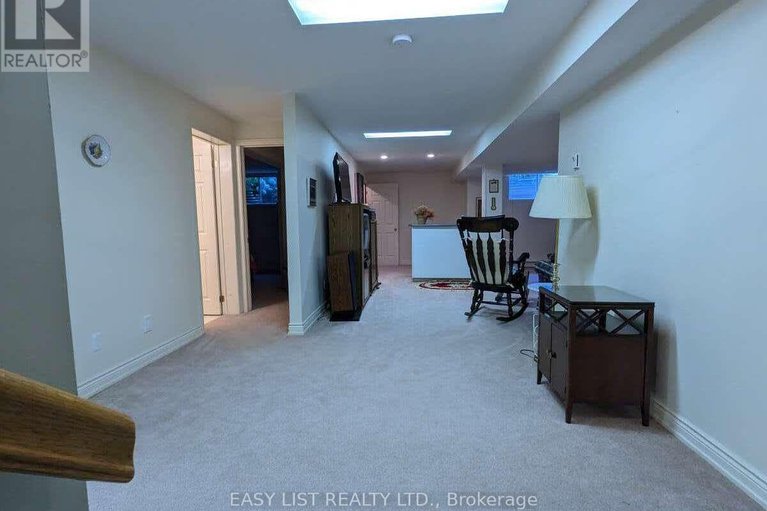 28714727/57-goldfinch-drive/bridlewood/ottawa/ontario/K2M2P5_27