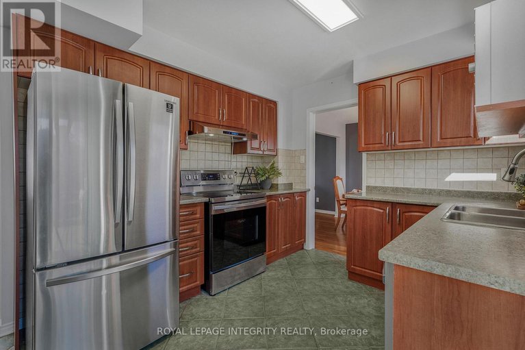 29666462/641-apollo-way/fallingbrookpineridge/ottawa/ontario/K4A1T5_15