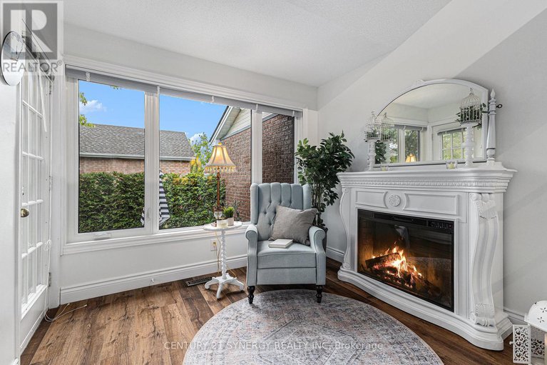 28641582/44-innesbrook-court/stittsville-central/ottawa/ontario/K2S1C7_14