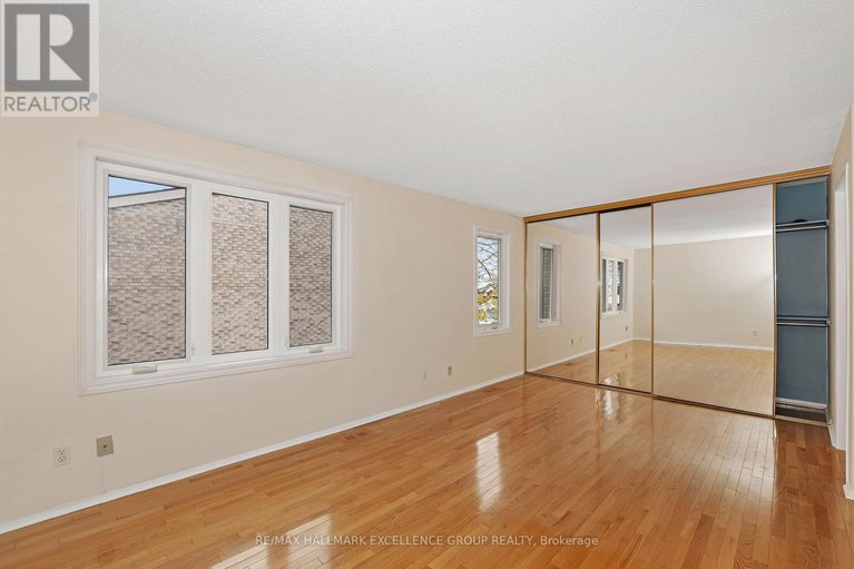 29093671/67-710-coronation-avenue/riverview-park/ottawa/ontario/K1G4G7_20