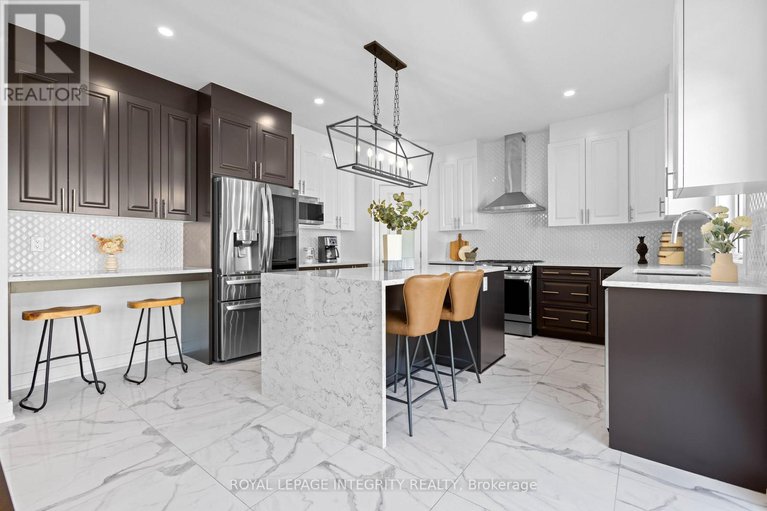 28786279/107-heirloom-street/riverside-southgloucester-glen/ottawa/ontario/K4M0L3_12