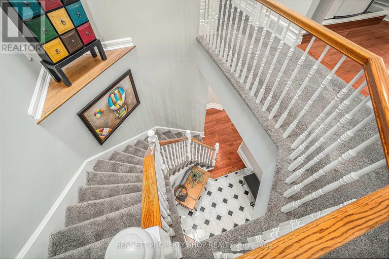 28600235/22-ashwood-crescent/meadowlandscrestview/ottawa/ontario/K2G2S8_19
