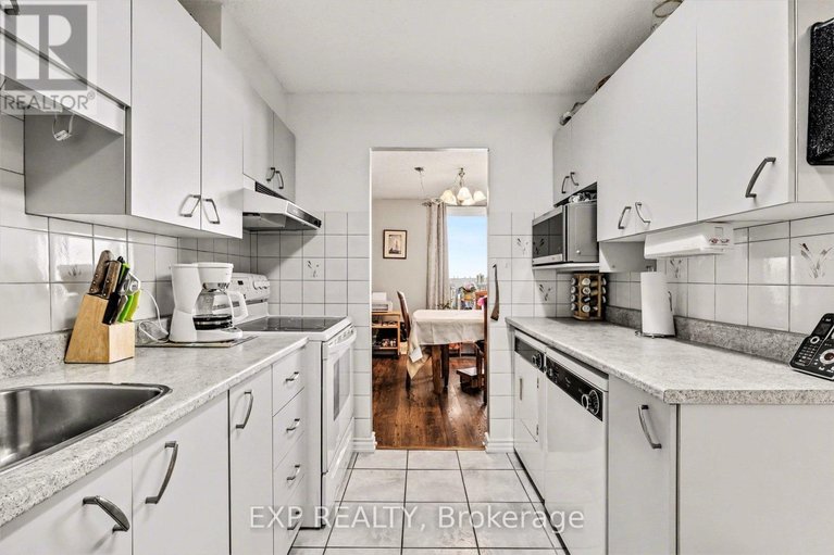 29657642/1801-665-bathgate-drive/carson-meadows/ottawa/ontario/K1K3Y4_16