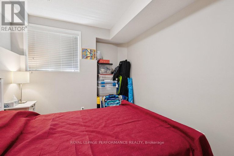 28620817/19-90-steele-park-private/cyrville/ottawa/ontario/K1J0J2_21