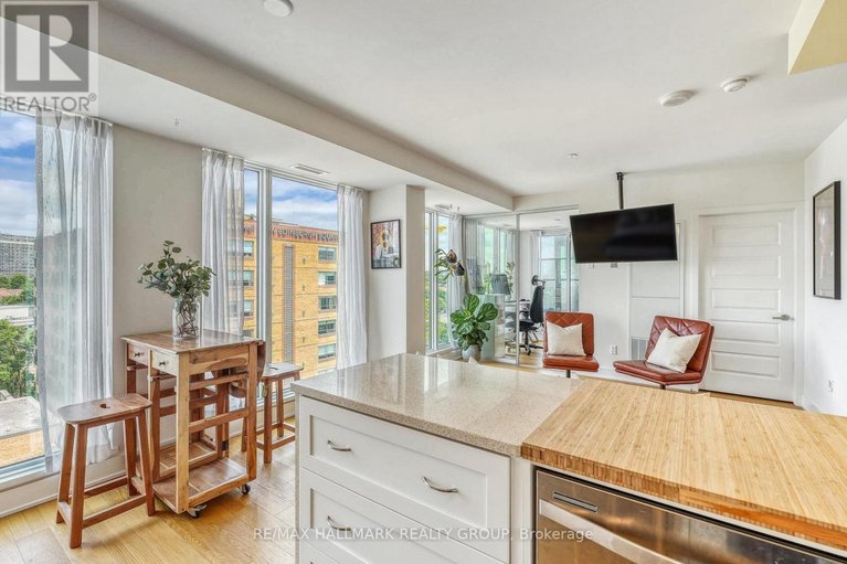 29659275/814-411-mackay-street/lindenlea/ottawa/ontario/K1M2C5_17