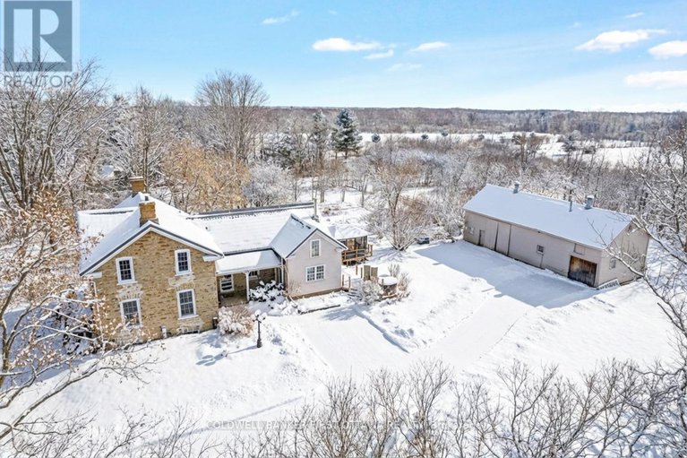 29212098/28-south-street/drummondnorth-elmsley-north-elmsley-twp/drummondnorth-elmsley/ontario/K7H2G1_1